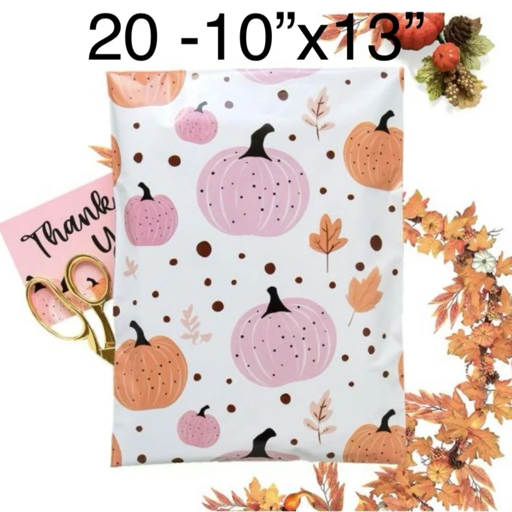 20 -Pumpkin Poly Mailers 10”x13”